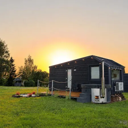 Tiny Camp Przelecz Glisne - Z Jacuzzi I Sauna Przy Szlakach Turystycznych Na Lubon Wielki I Szczebel 別荘 Tenczyn