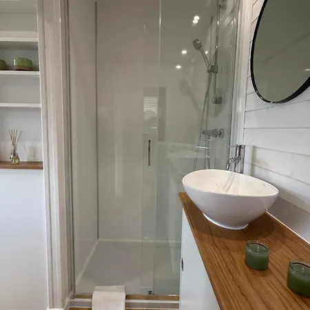 Tiny Camp Przelecz Glisne - Z Jacuzzi I Sauna Przy Szlakach Turystycznych Na Lubon Wielki I Szczebel 別荘 *
