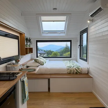 別荘 Tiny Camp Przelecz Glisne - Z Jacuzzi I Sauna Przy Szlakach Turystycznych Na Lubon Wielki I Szczebel Tenczyn
