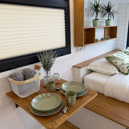 Tiny Camp Przelecz Glisne - Z Jacuzzi I Sauna Przy Szlakach Turystycznych Na Lubon Wielki I Szczebel 別荘 Tenczyn